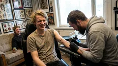 Pikkutarina: Kallion tatuointistudiossa joku puuttui kuvasta – eikä kukaan nähnyt sitä