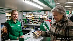 Tarina: Vanha pariskunta palasi kassalleni kolmena päivänä – en arvannut syytä