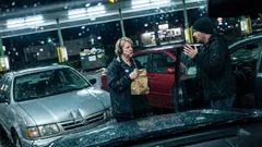 Lyhyt tarina: Sateinen torstai drive-inissä paljasti yllättäen, kenen piti pyytää anteeksi