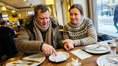 Lyhyt tarina: Anoppiehdokas heitti laskun minulle – ja sitten tarjoilija pyysi odottamaan