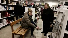 Lyhyt tarina: Itiksen kenkähyllyllä tapahtui jotain, ja myyjäkin hämmentyi