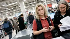 Lyhyt tarina: Marraskuinen puhelu, joka sai minut tuijottamaan luuria pitkään