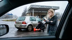 Tarina: Ovi paukahti auki iltavuorossa – ja pihassa odotti näky, jota en unohda