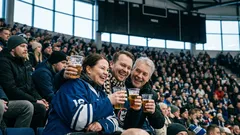 Lyhyt tarina: Kolme sanaa, jotka palasivat katsomossa vuosien hiljaisuuden jälkeen