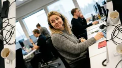 Tarina: Sulkemisaika lähestyi, kun kuulokkeissa kuului rysäys ja outo selitys