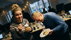 Lyhyt tarina: Omar-karkki, epäonnistunut jälkiruoka ja nauru joka jäi mieleen