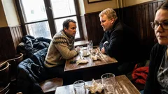 Lyhyt tarina: Kaksi matkalaukkua, yksi aamu ja kohtaaminen, jota en odottanut