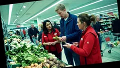 Pikku tarina: Vieras lappu marketissa sai minut hakemaan yhden ihmisen