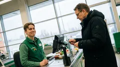 Lyhyt tarina: Kassajonossa kuulin kehun, joka sai minut hymyilemään väärällä tavalla