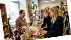 Lyhyt tarina: Kampin kassalla yksi kysymys pysäytti minut kesken vuoron