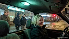 Lyhyt tarina: Aamuruuhkassa autoni ja vatsani päättivät yskiä yhtä aikaa