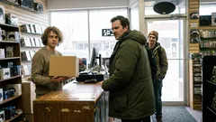 Lyhyt tarina: Pyysin vain henkkarit tiskillä, ja yhtäkkiä koko liike hiljeni