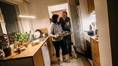 Tositarina: Laitoin pullat uuniin ja päätin ottaa vain pienet torkut