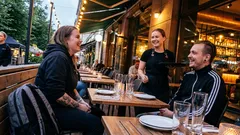 Lyhyt tarina: Perjantai-illan hienossa ravintolassa yksi pyyntö sai minut pysähtymään