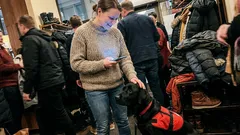 Tositarina: Punainen liivi, hiljainen koira ja mies, joka alkoi huutaa