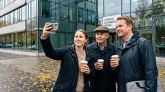 Lyhyt tarina: Toimistossa oli mies, jolle kaikki lähettivät yhden oudon pyynnön päivässä