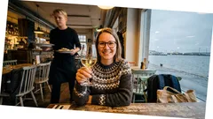 Lyhyt tarina: Vieruspöydän mies nosti metelin – ja sali pidätti hengitystä