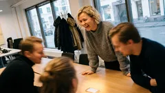 Tositarina: Isäni nolosta pieruvitsistä tuli työpalaverissa yllättävä pelastusrengas