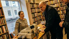 Lyhyt tarina: Asiakas vaati kirjaa, jota en uskonut kenenkään kysyvän