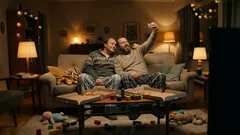 Lyhyt tarina: Kun poikani jäi kiinni mekkosalaisuudesta, tapahtui jotain odottamatonta