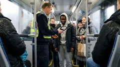 Tarina: Tiistaiaamun bussimatka pysähtyi yhteen matkustajaan – ja sitten kuski nousi