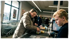 Lyhyt tarina: Kassajonossa tapahtui jotain, mitä en ollut valmis kuulemaan omalta lapseltani