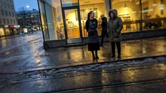 Lyhyt tarina: Naapurikopin nainen oli varma salaisuudestani – ja hakkasi seinää