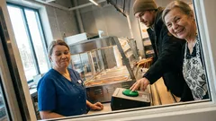 Tarina: Yksi asiakas raivostui IKEAssa – sitten jonossa tapahtui jotain odottamatonta